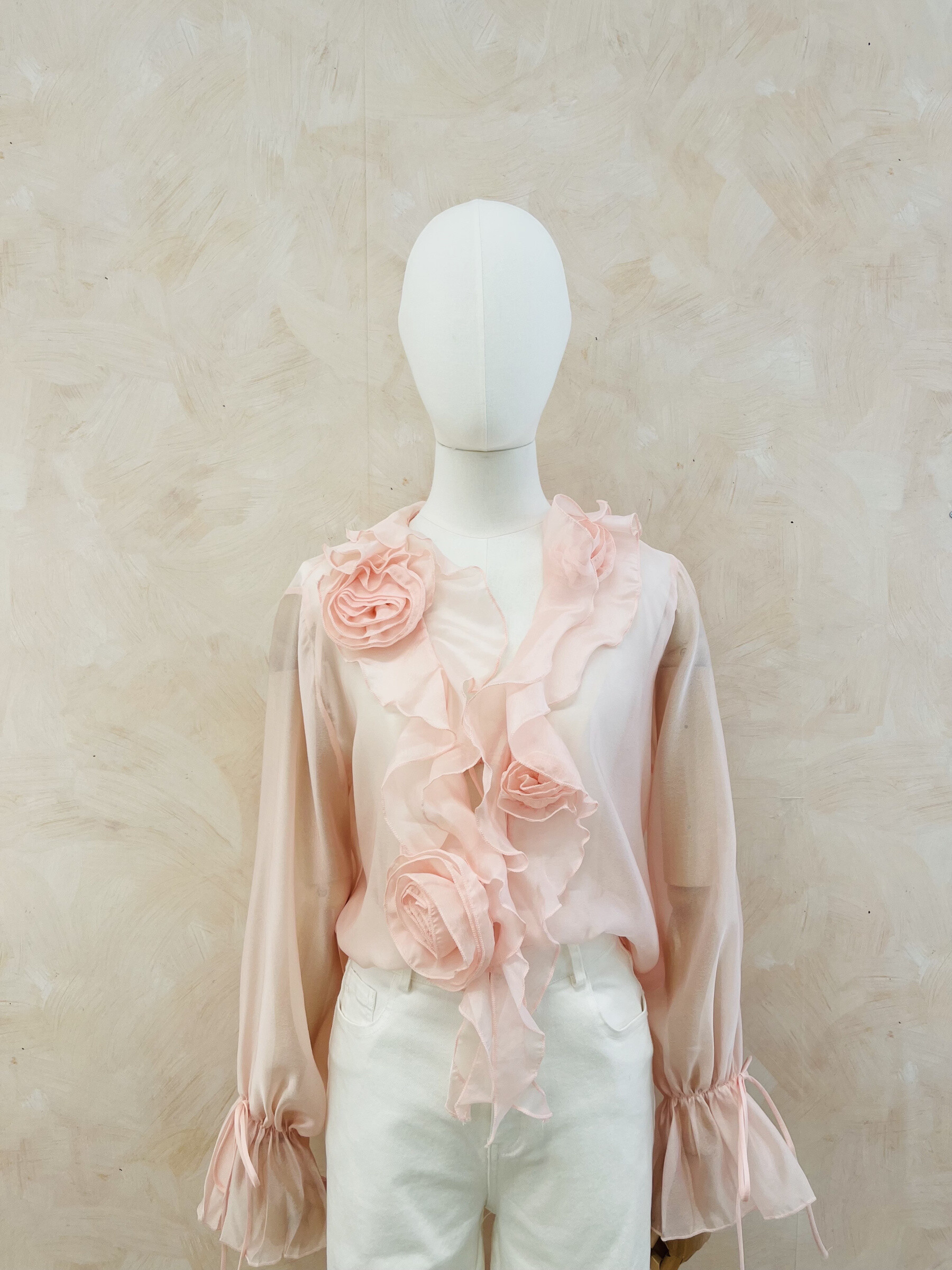 Wholesaler LUMINE - Viscose blouse with flower