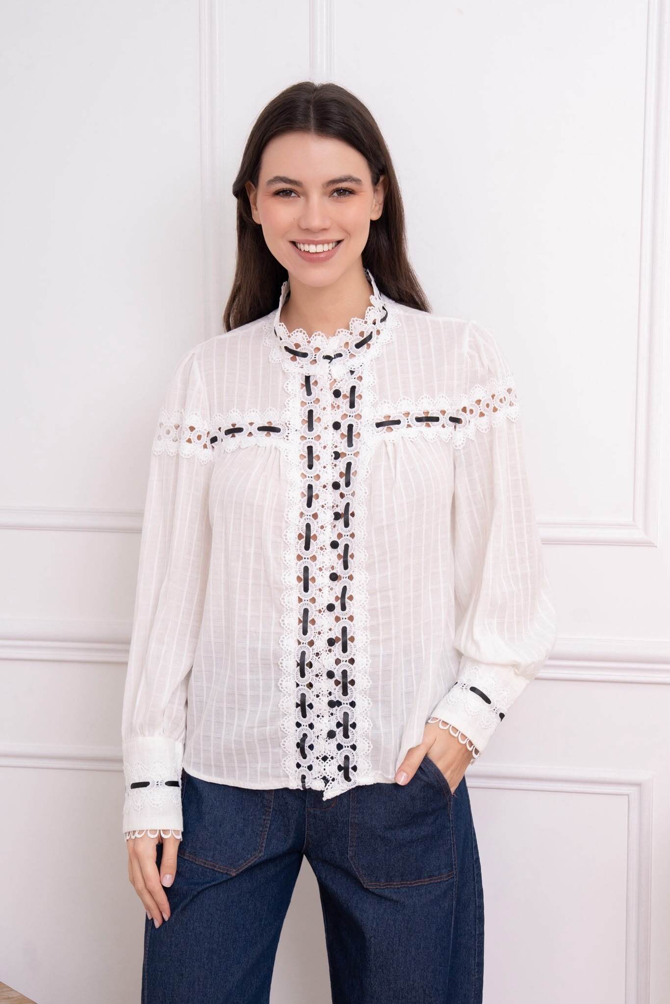 Grossiste LUMINE - Chemise coton dentelle