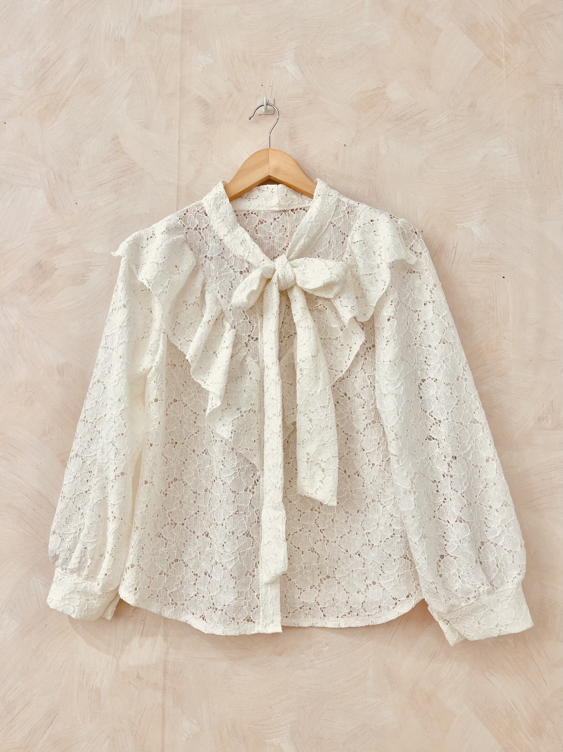 Grossiste LUMINE - Chemise en coton broderie anglaise