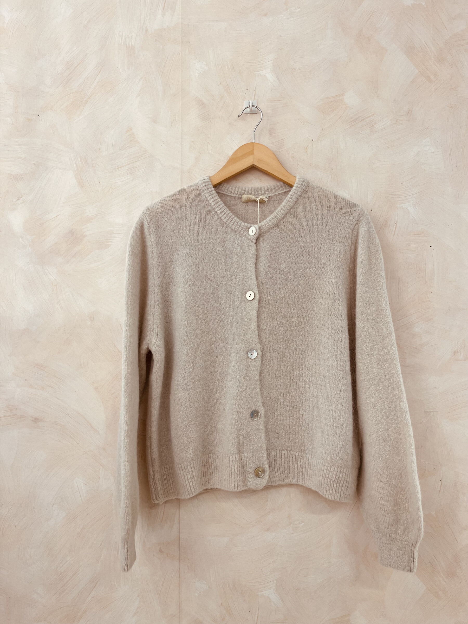 Grossista LUMINE - Cardigan a manica lunga con bottone in lana di alpaca