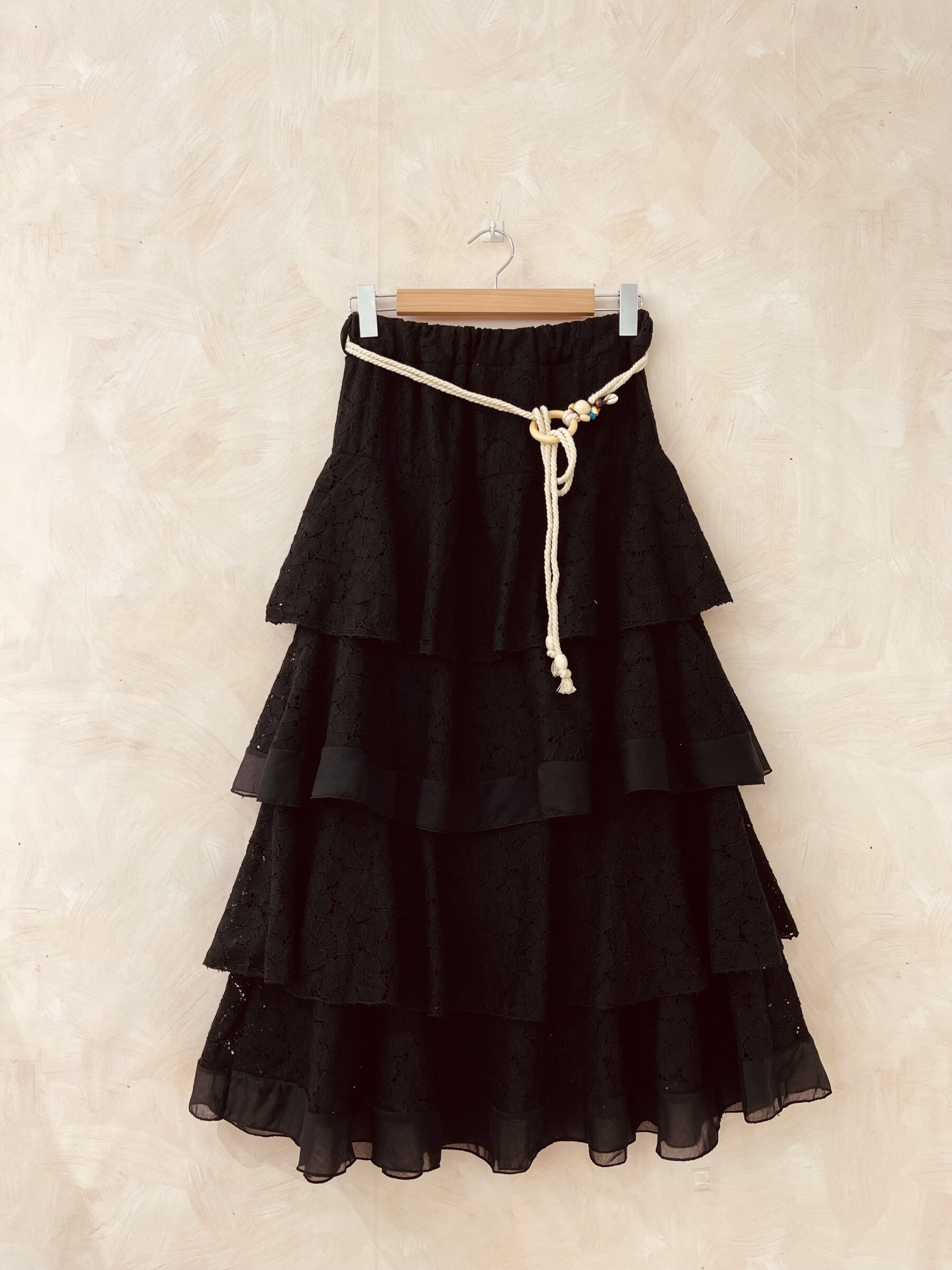 Wholesaler LUMINE - English embroidery cotton skirt