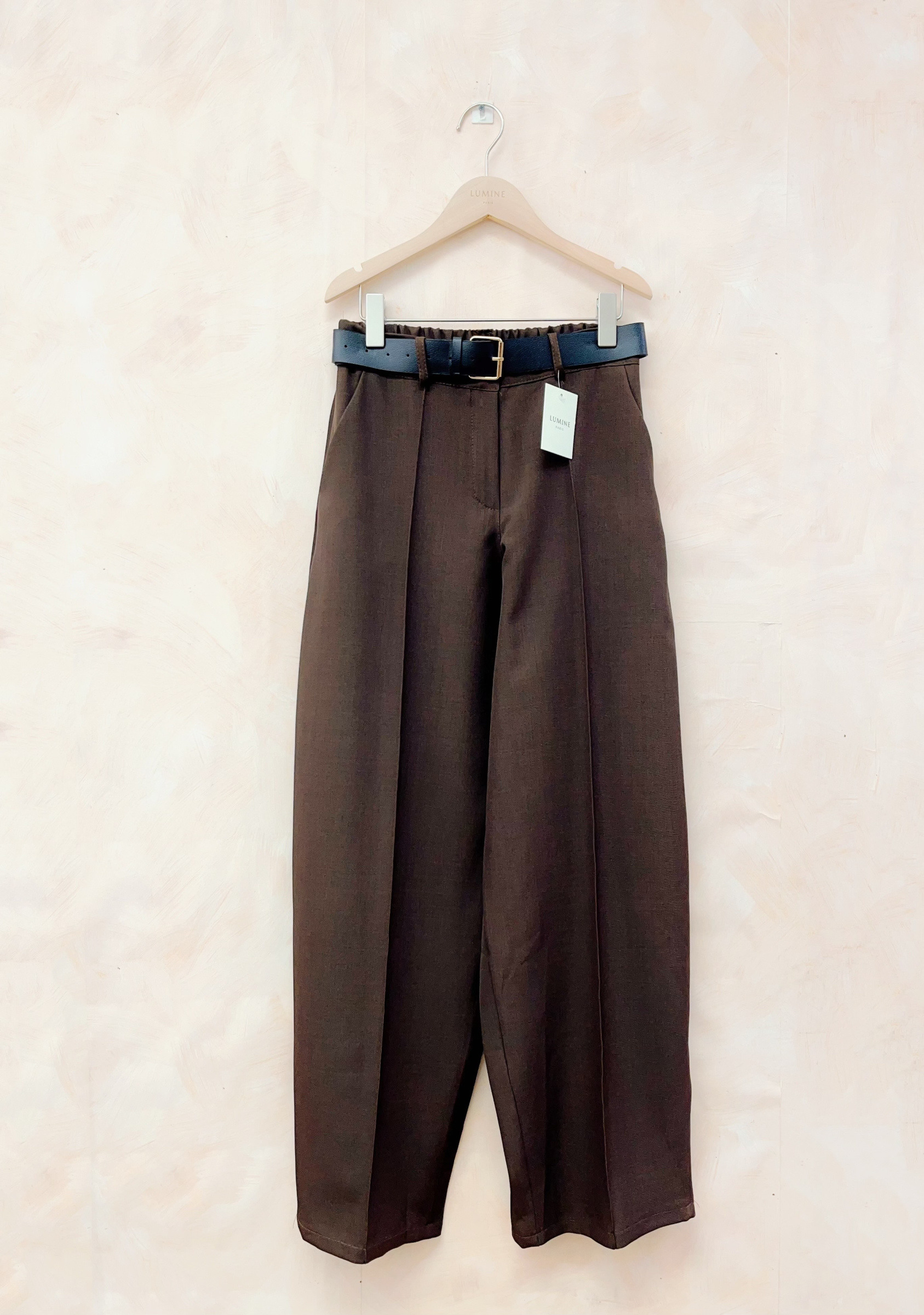 Grossiste LUMINE - Pantalon à pince avec ceinture