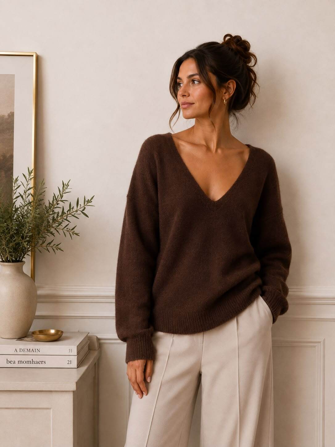 Wholesaler LUMINE - Deep V-neck sweater