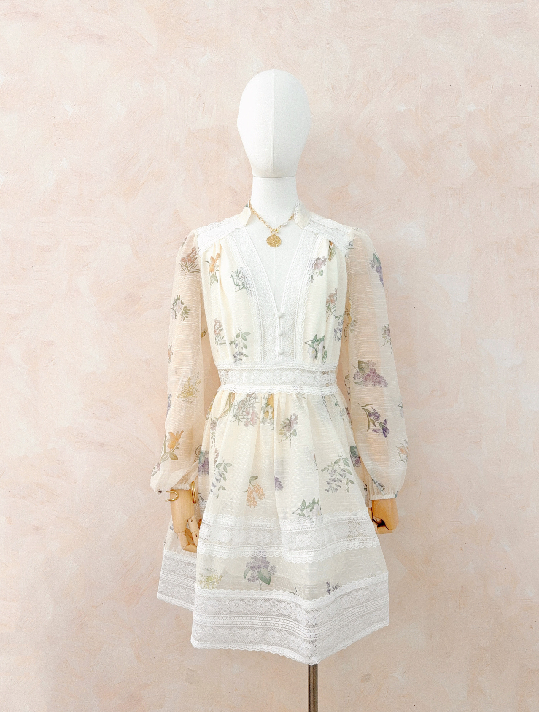 Grossiste LUMINE - Robe courte à imprimé floral