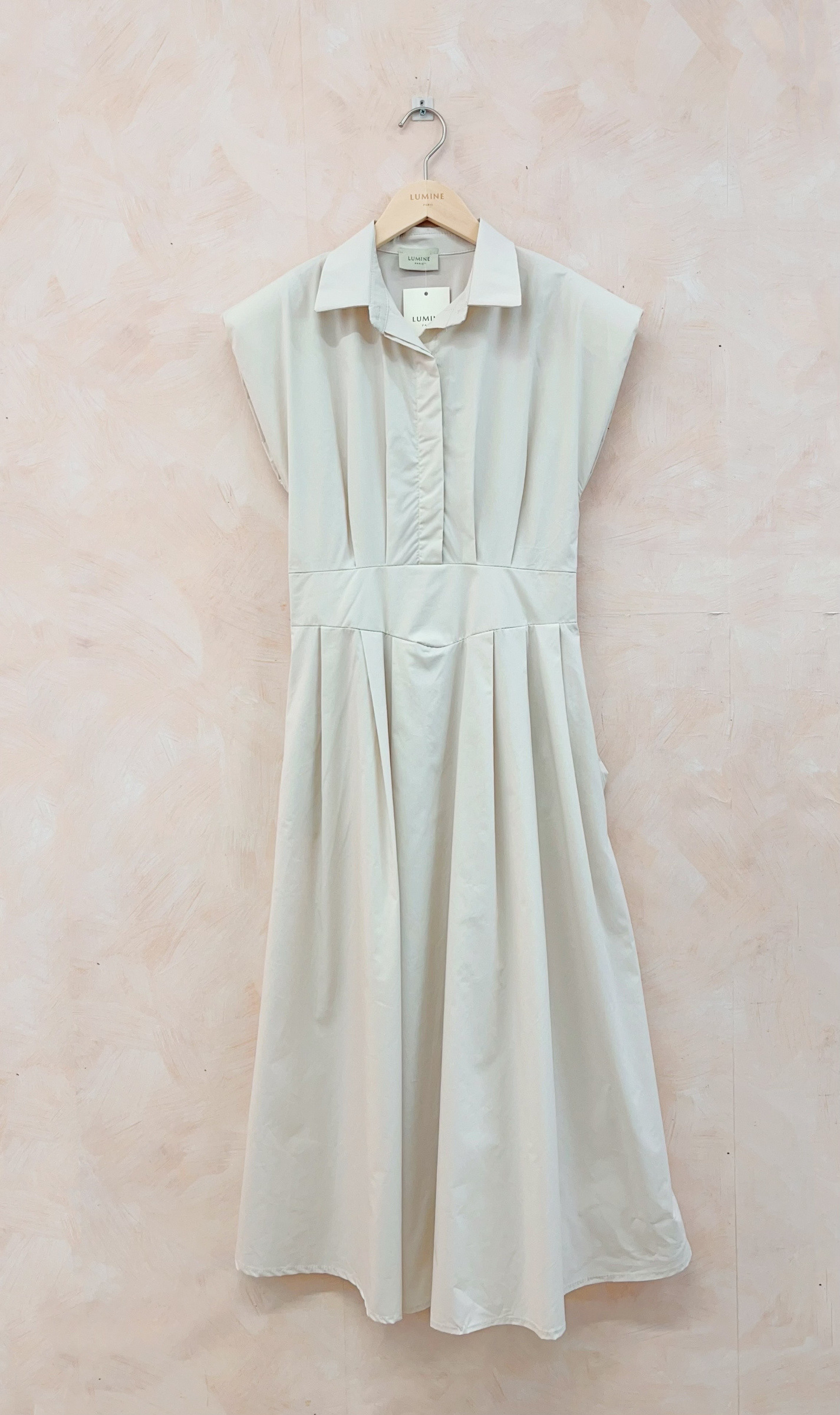 Grossiste LUMINE - Robe manche courte épaulette