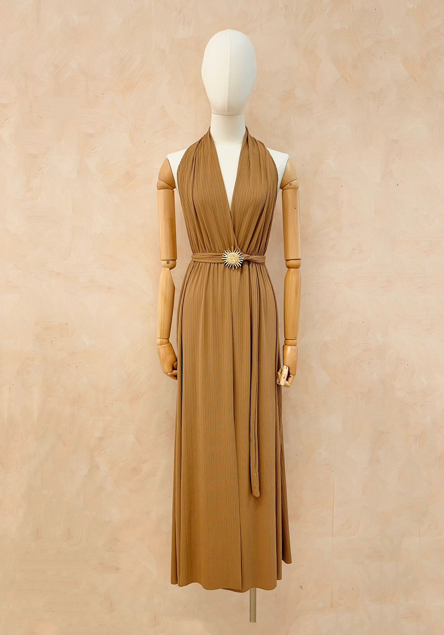 Mayorista LUMINE - Vestido largo con broche