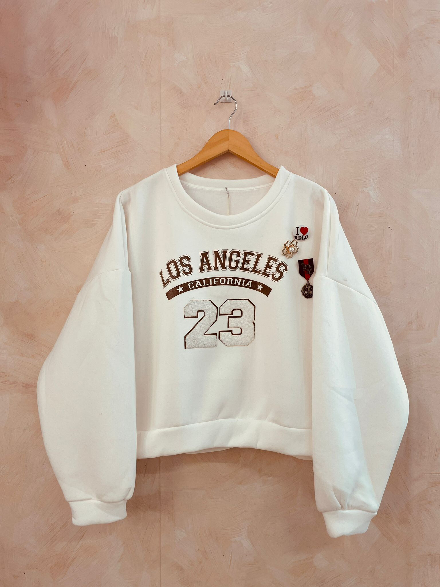 Grossiste LUMINE - Sweat Los Angeles manche longue avec pins