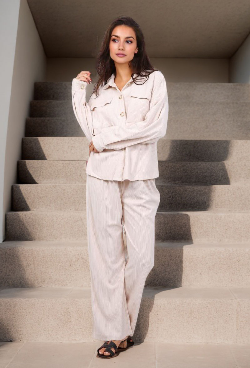 Grossista Lusa Mode - Completo camicia e pantaloni in velluto a coste
