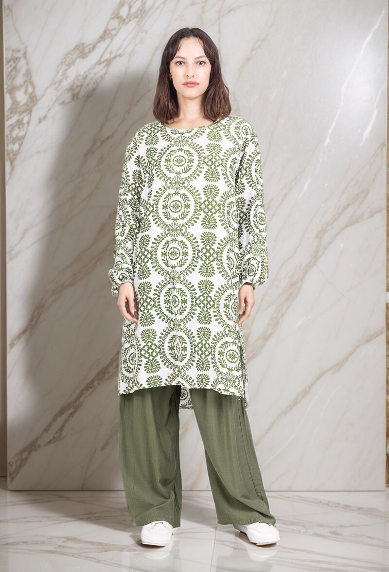 Mayorista Lusa Mode - Conjunto de túnica y pantalón con tejido efecto lino y original estampado