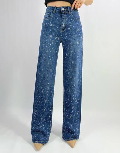 Grossiste Lusa Mode - Jean premium coupe droite stretch avec strass T36-T46 Grossiste Lusa Mode - Jean premium coupe droite stretch avec strass T36-T46