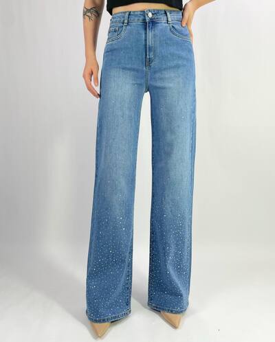 Grossiste Lusa Mode - Jean premium coupe droite stretch avec strass T36-T46 Grossiste Lusa Mode - Jean premium coupe droite stretch avec strass T36-T46