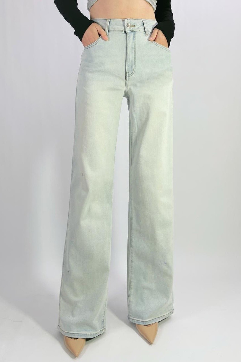 Mayorista Lusa Mode - Jeans premium de pierna ancha con lavado elástico, tallas 36-46