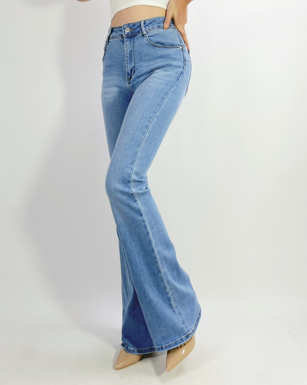 Wholesaler Lusa Mode - Monkey wash stretch push up flare jeans with 5 pockets T38-T46