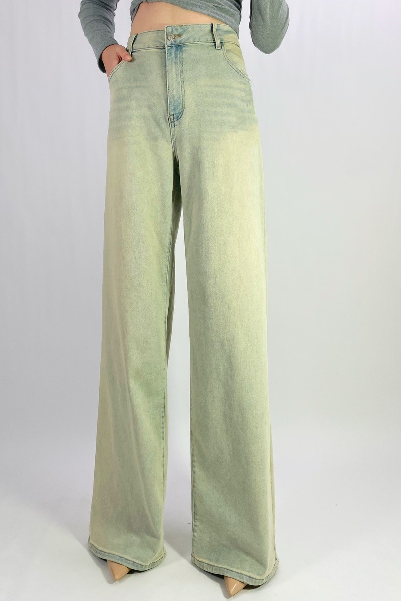 Grossista Lusa Mode - Jeans a gamba larga premium, effetto vintage lavato, elasticizzati, taglie 36-46