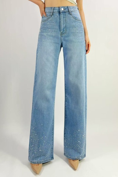 Grossiste Lusa Mode - Jean premium coupe droite stretch avec strass T36-T46 Grossiste Lusa Mode - Jean premium coupe droite stretch avec strass T36-T46