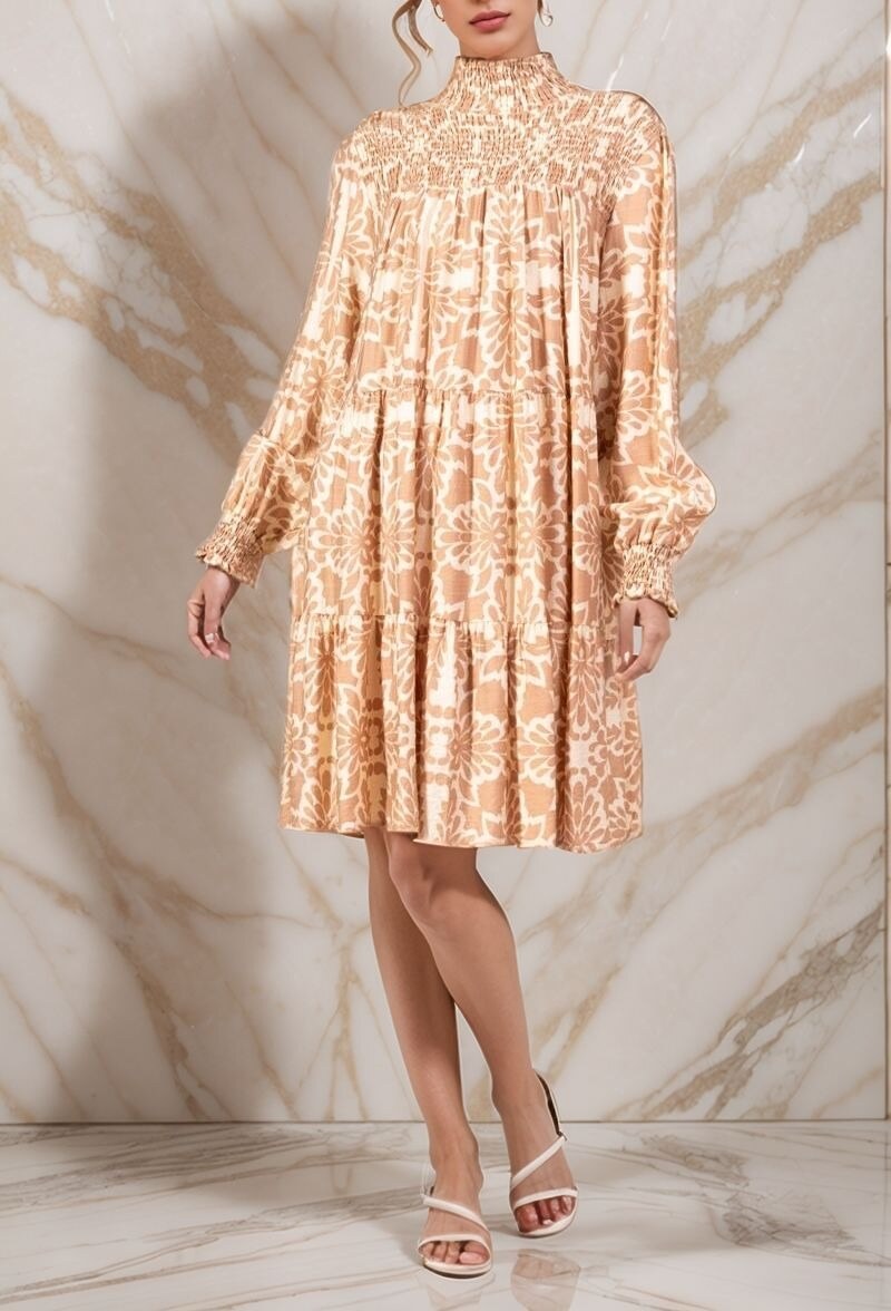 Mayorista Lusa Mode - Vestido corto estampado con cuello alto, tejido similar al lino