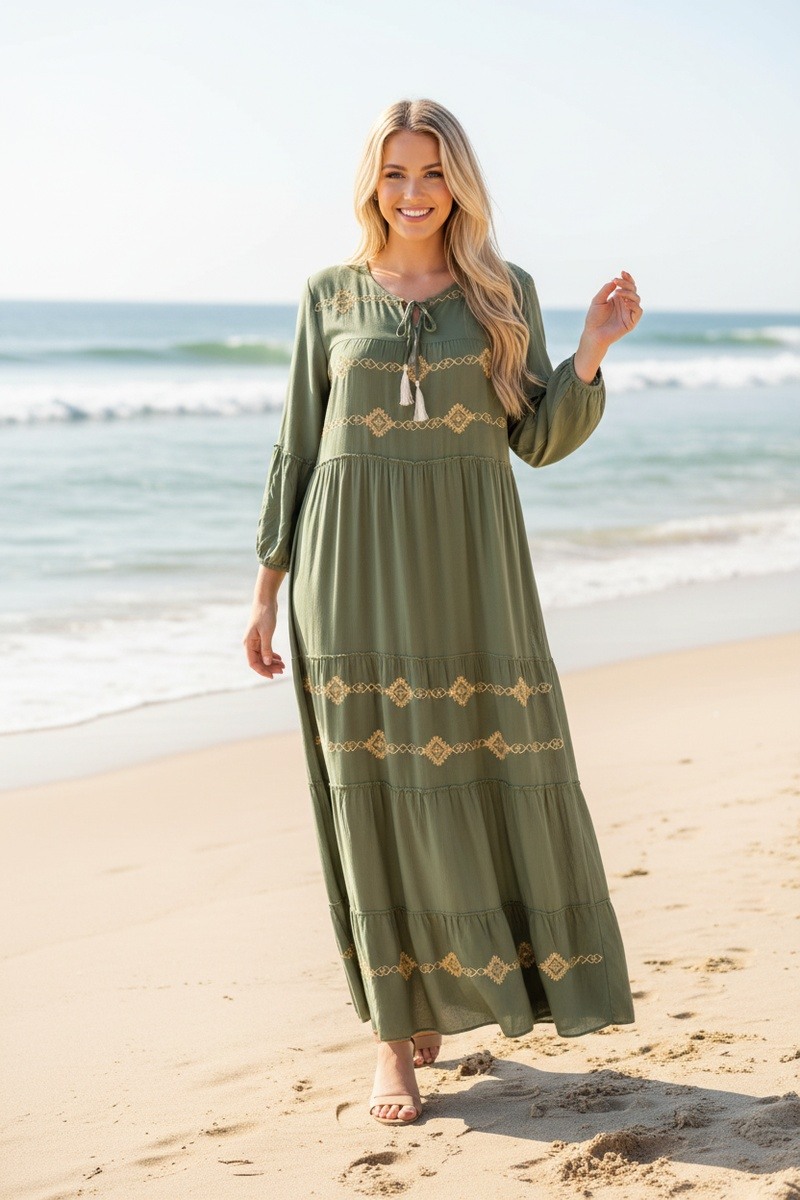 Mayorista Lusa Mode - Vestido largo liso bordado con mangas largas