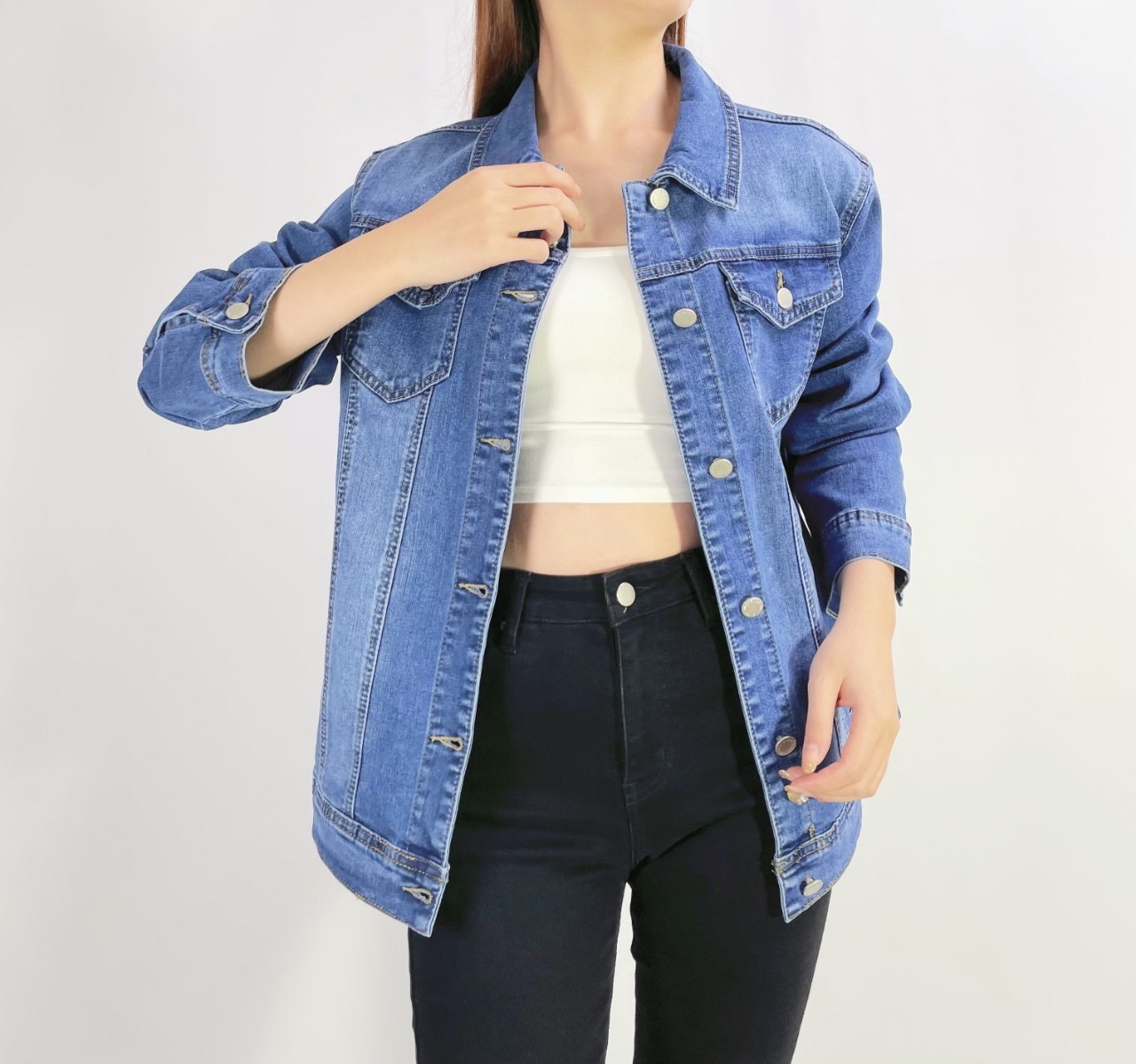 Mayorista Lusa Mode - Chaqueta de denim elástica con cuatro bolsillos, tallas 42-50