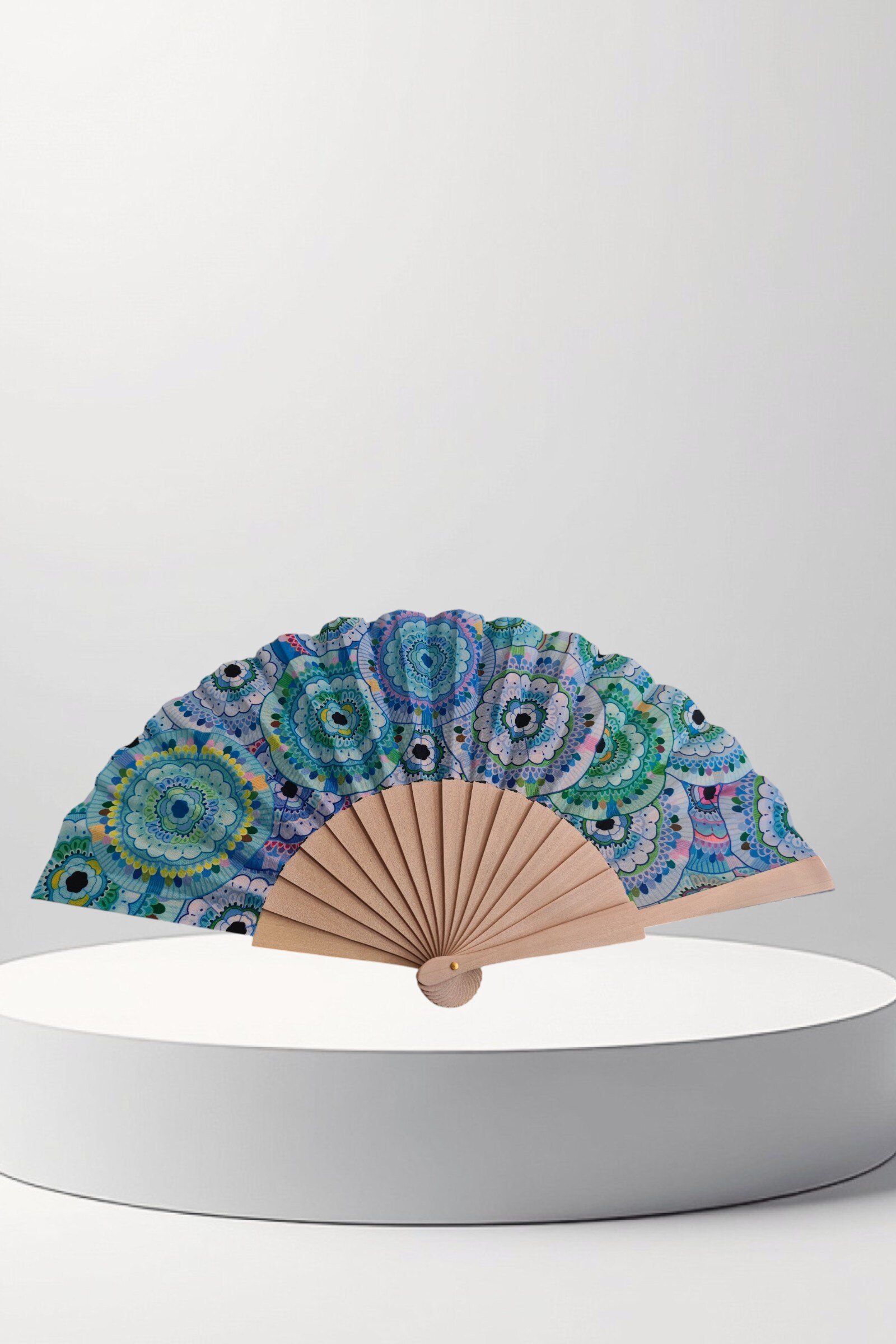 Wholesaler LUX - Foldable fan — assorted mandala print — natural wood ribs