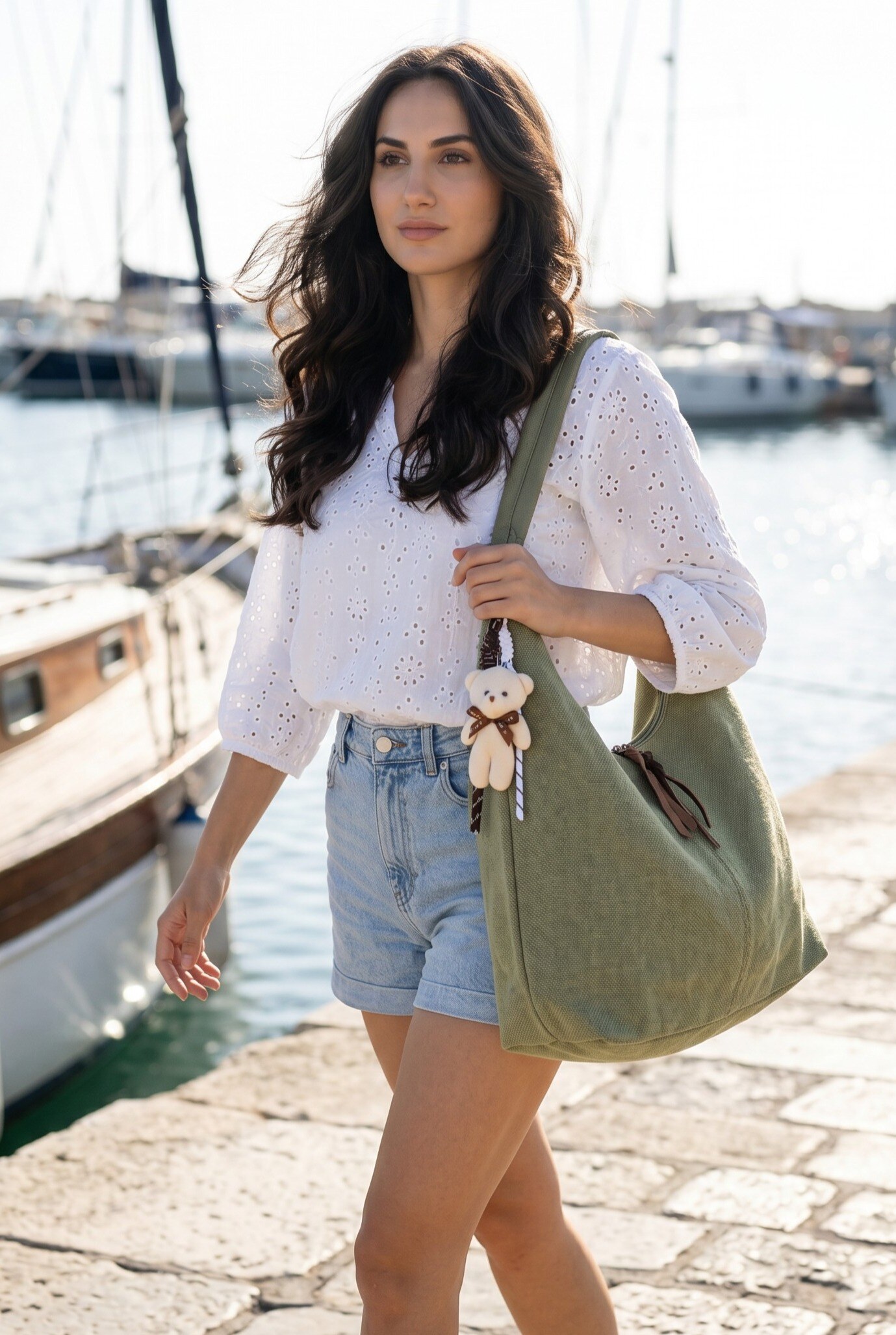 Grossista LUX - Borsa a spalla — canvas lino hobo con charm orsetto — tracolla inclusa — CASUAL EVERYDAY