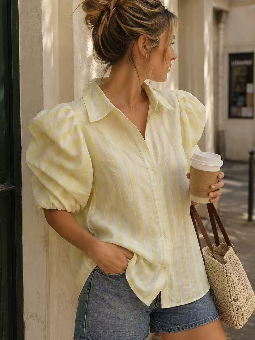 Grossiste LUZABELLE Paris - Chemise Rayée Volants Couture “Dolce Riviera”