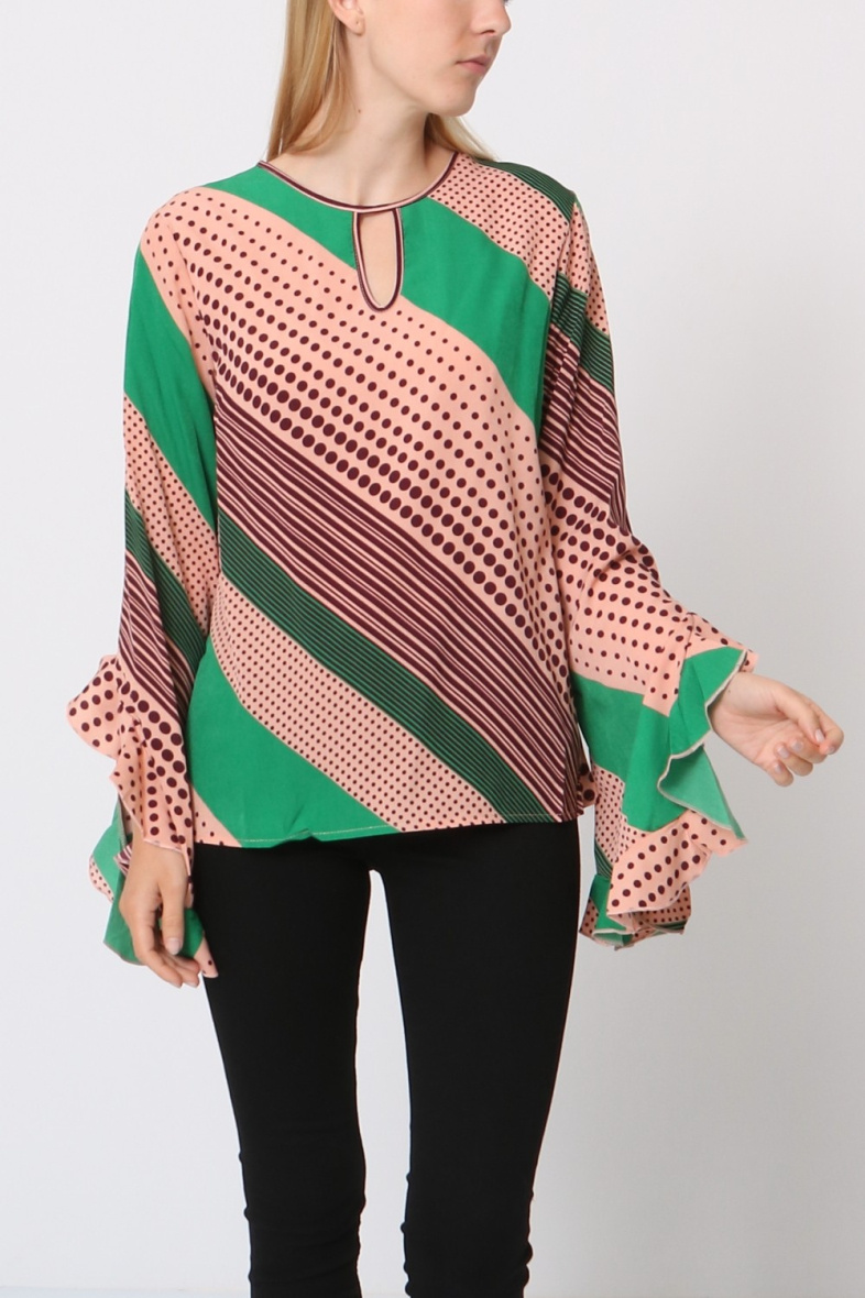 Wholesaler LUZABELLE - Ruffled blouse