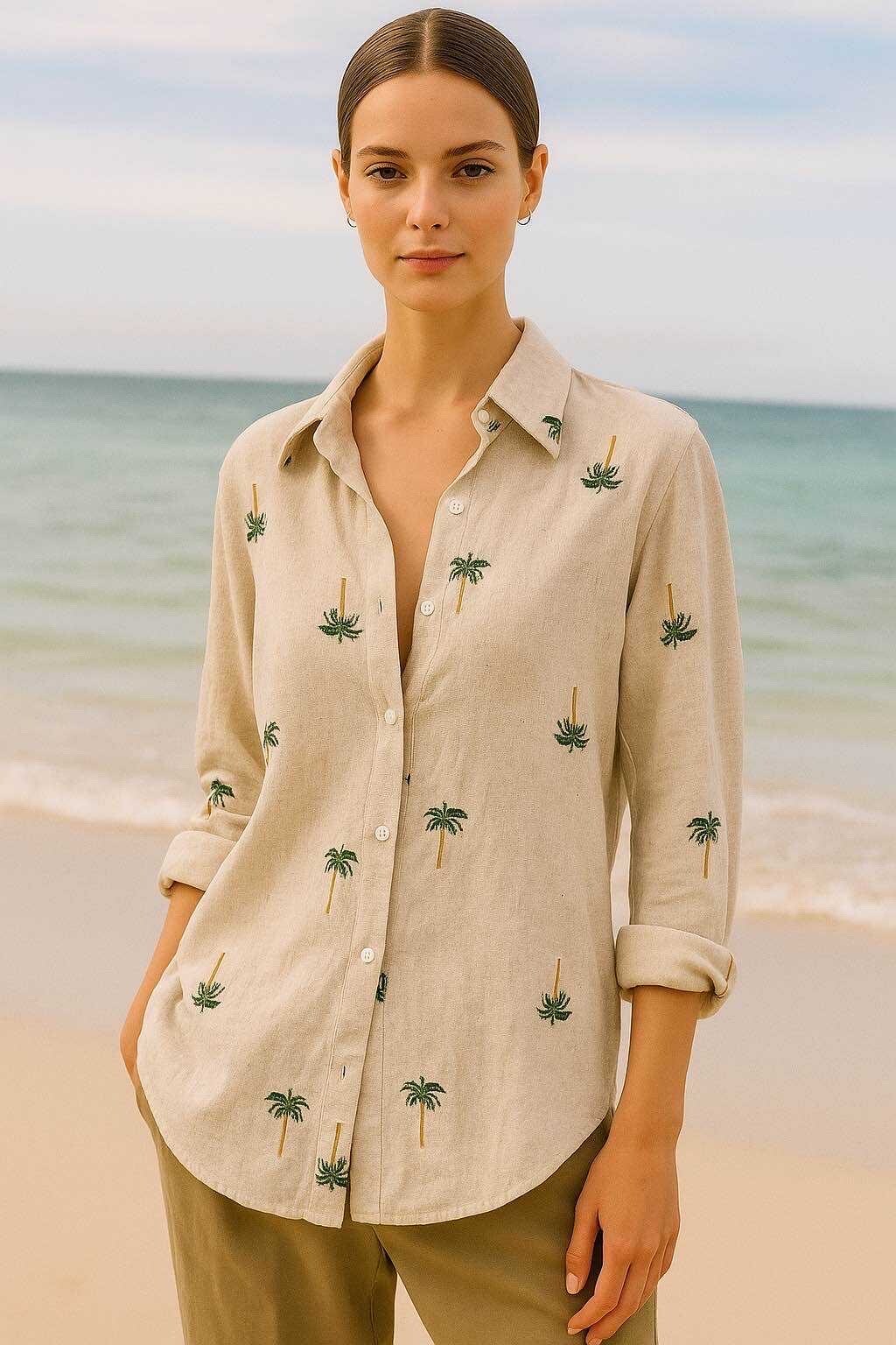 Grossista LUZABELLE - Camicia ricamata con palme in misto lino – Spirito marino