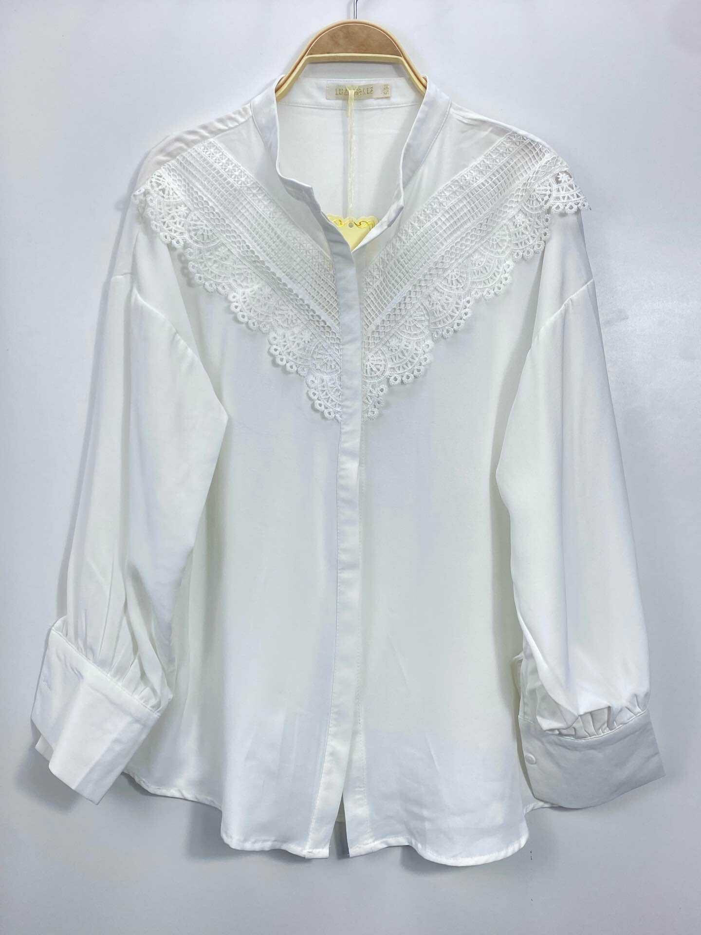 Wholesaler LUZABELLE - Lace shirt