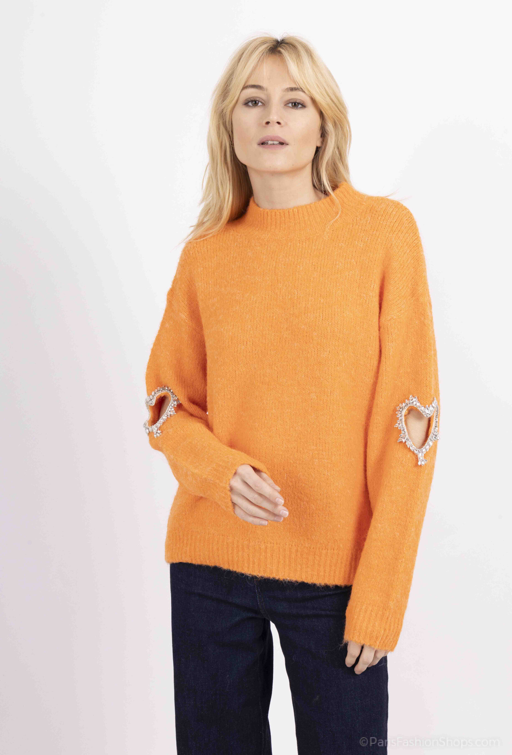 Wholesaler LUZABELLE - Sweater with heart on the sleeves