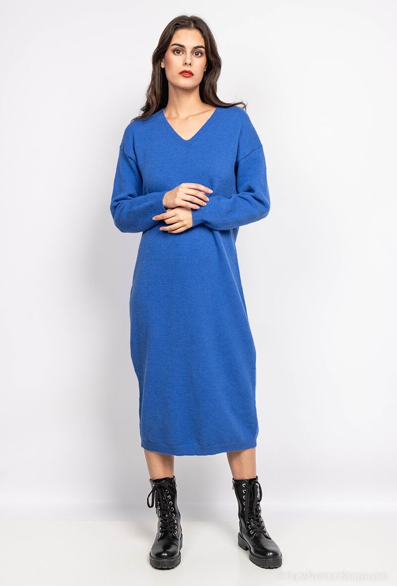 Grossiste LUZABELLE - Robe pull à col en V