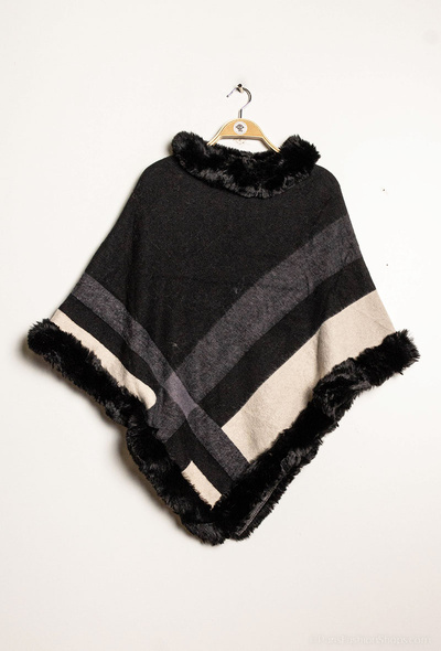 Grossiste LX Moda - Poncho pour femme Grossiste LX Moda - Poncho pour femme