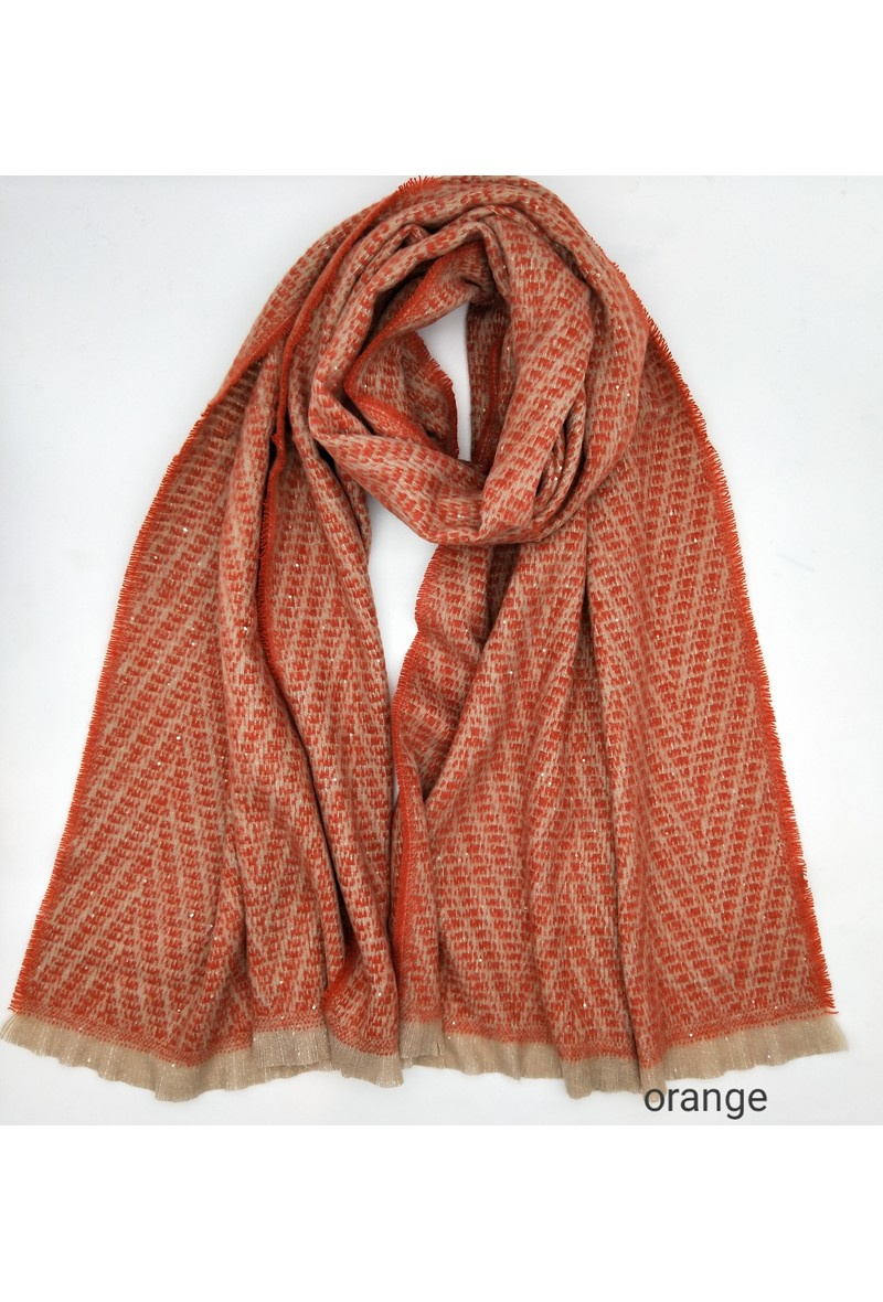 Wholesaler LX Moda - Winter scarf with silver thread and sequin