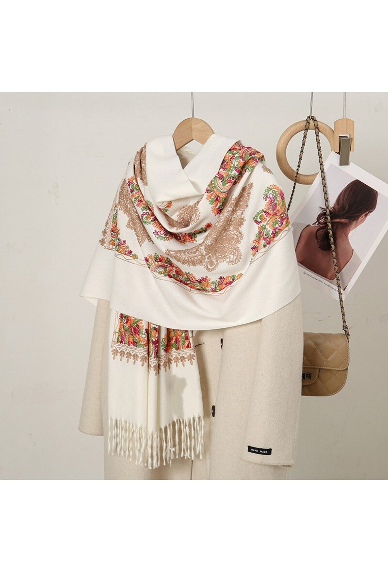 Mayorista LX Moda - Gran bufanda de mujer con bordados florales multicolores y flecos