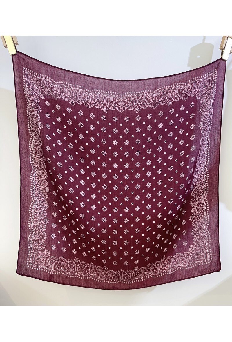 Mayorista LX Moda - Pequeño pañuelo de viscosa y algodón