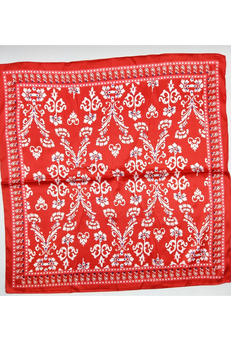 Wholesaler LX Moda - Small square scarf