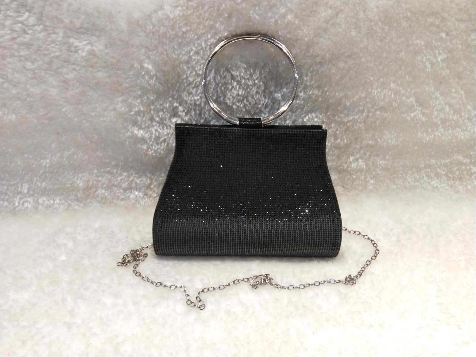 Wholesaler LX Moda - Evening clutch worn by hand with rhinestone strap