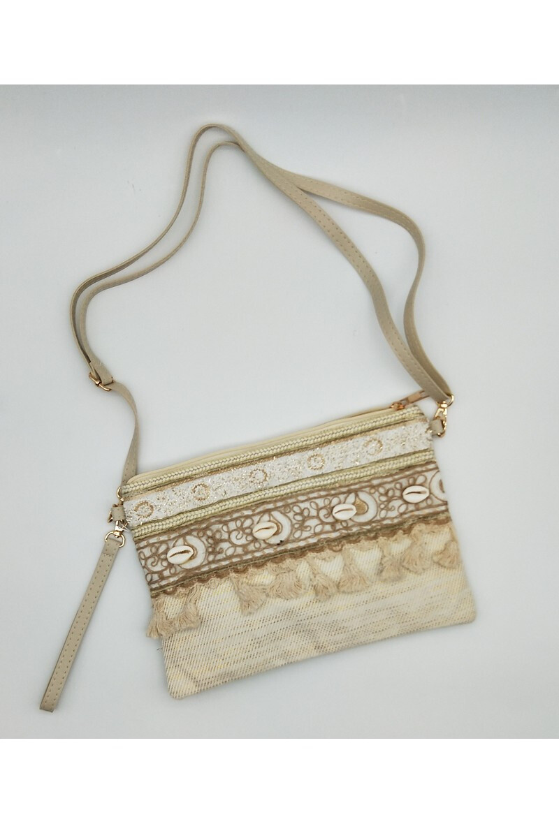 Wholesaler LX Moda - Small straw bag