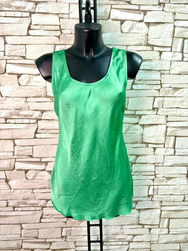 Grossiste LYCHI - débardeur en viscose satiné