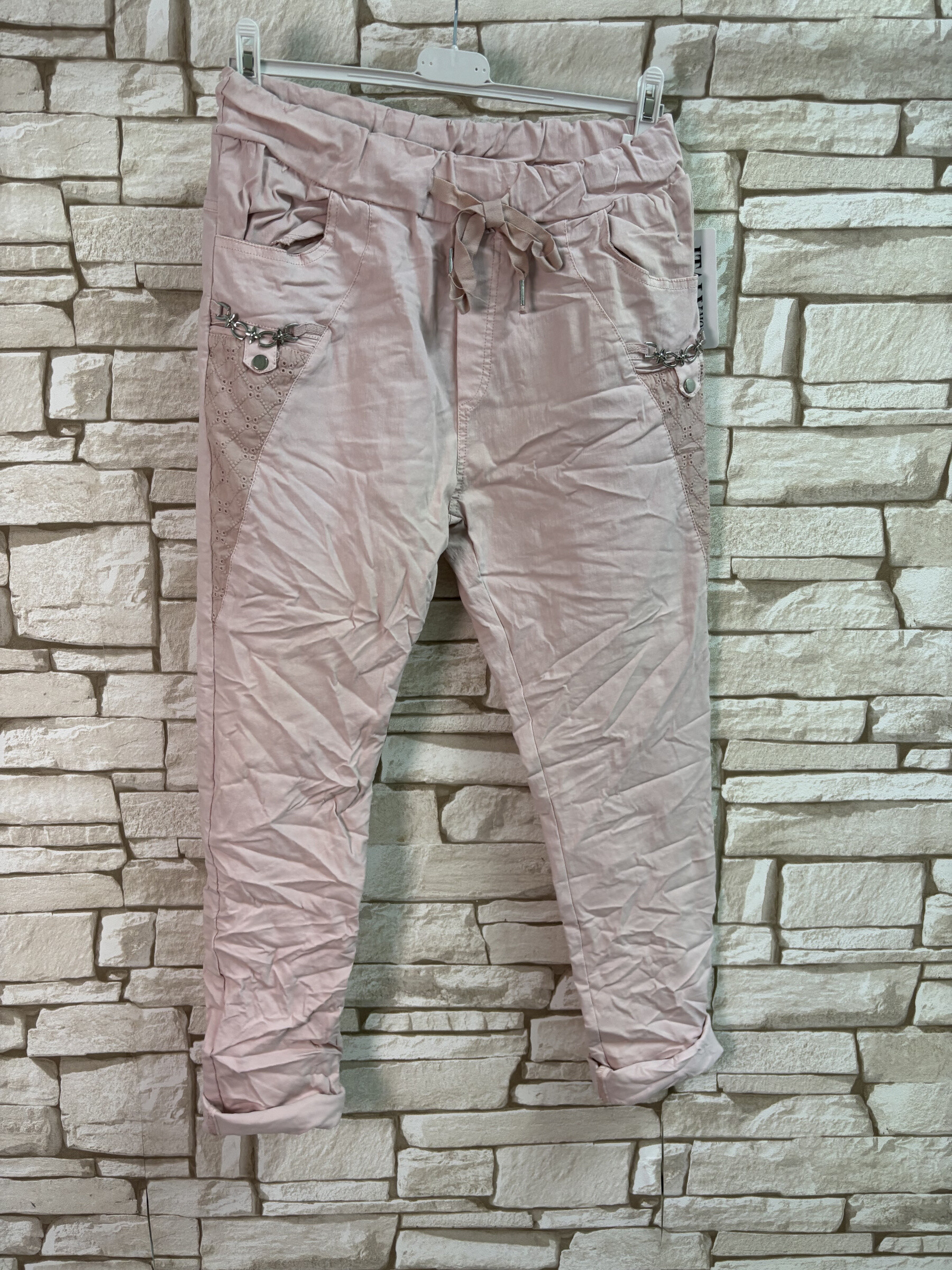 Wholesaler LYCHI - pants