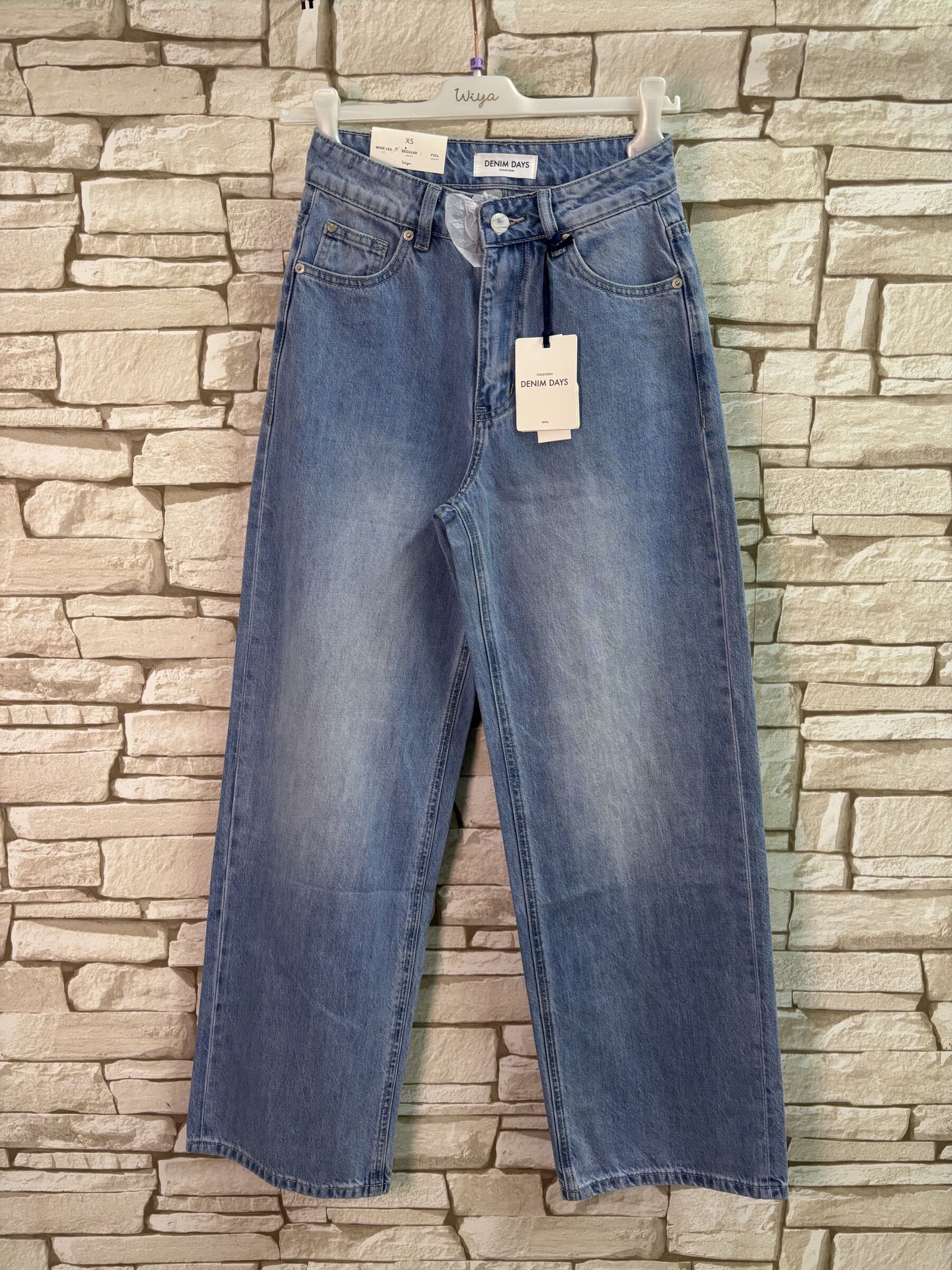 Wholesaler LYCHI - jean pants