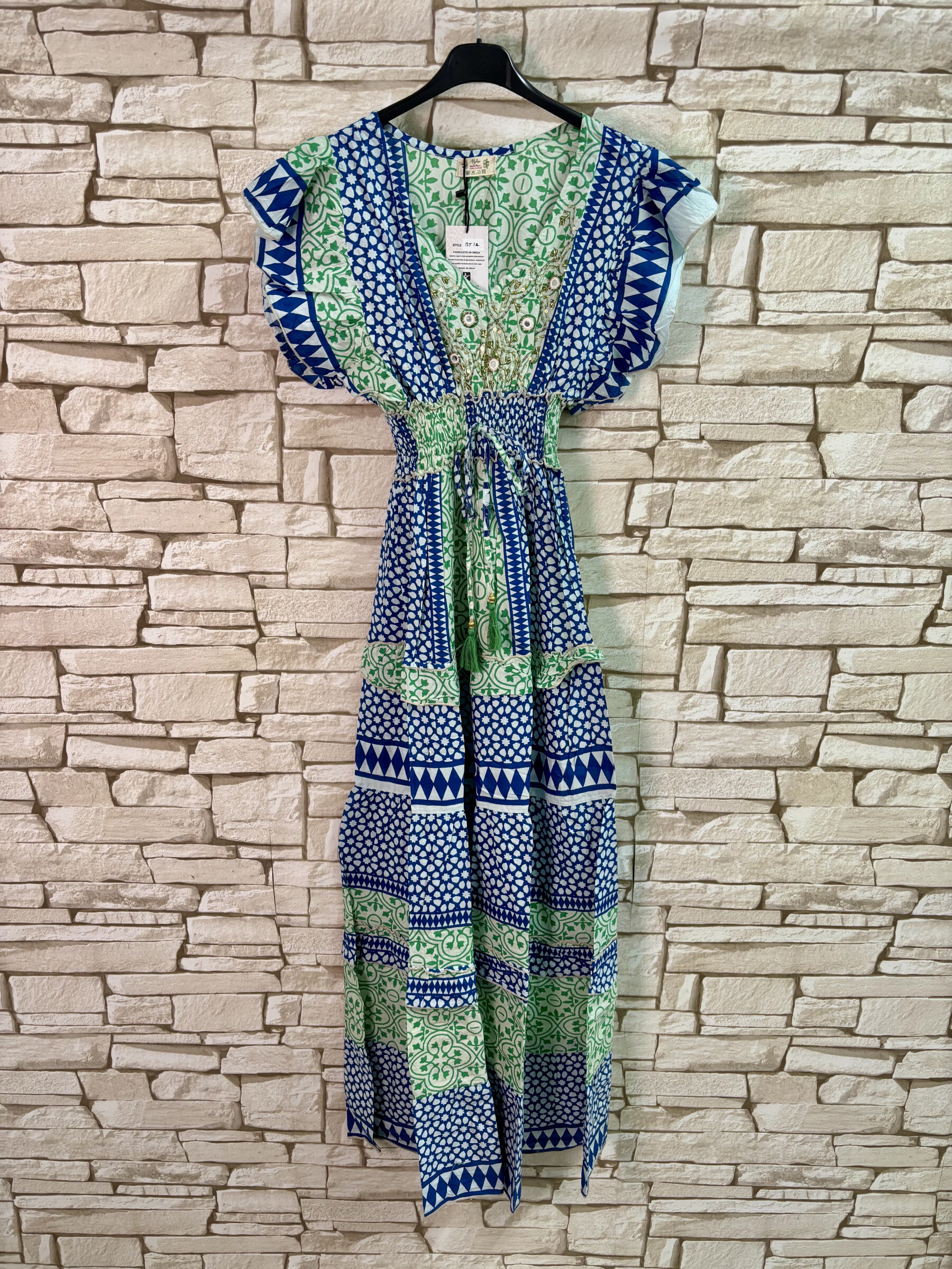 Wholesaler LYCHI - dress