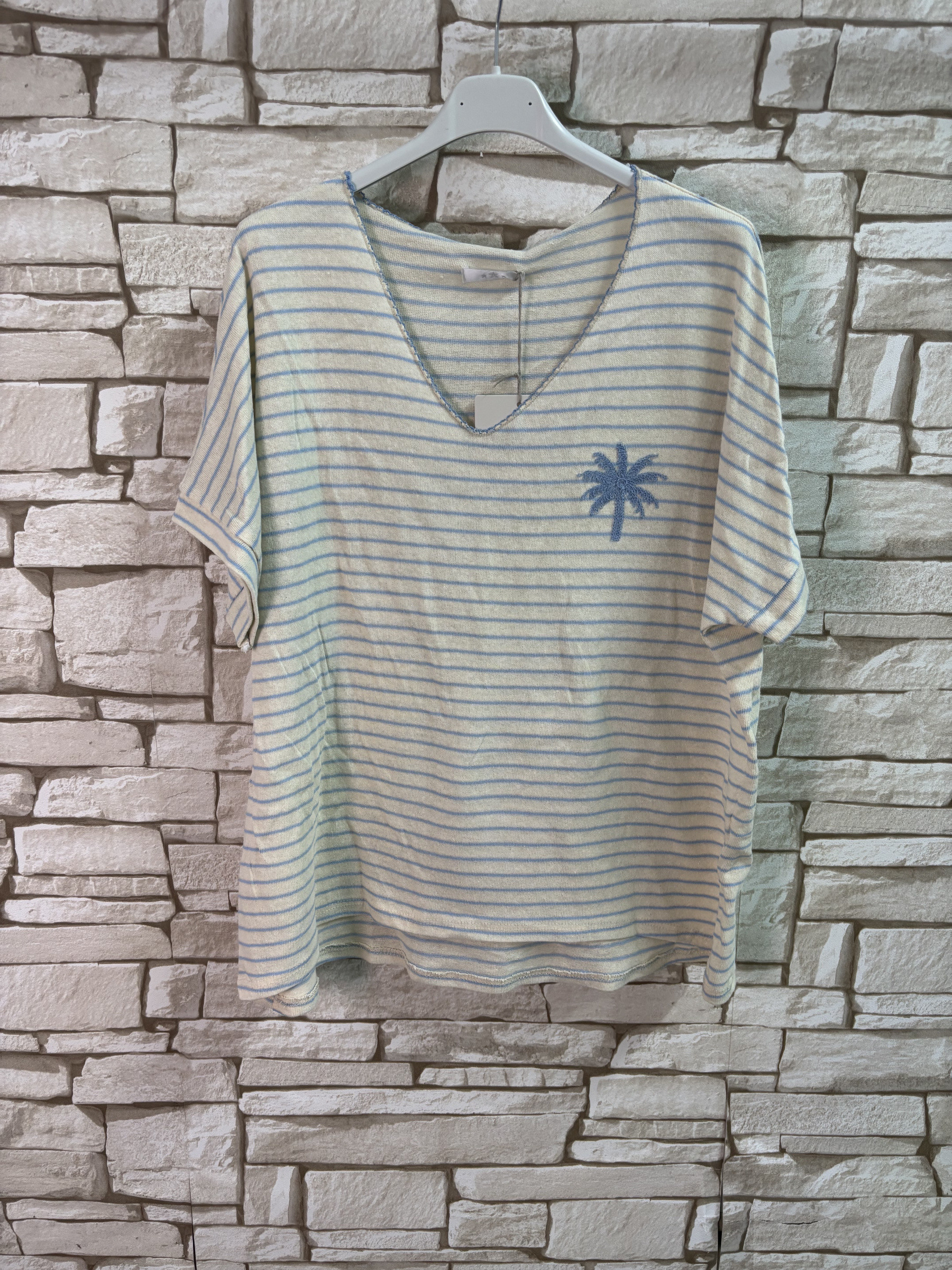 Grossiste LYCHI - T-shirt rayures avec palmiers brodé
