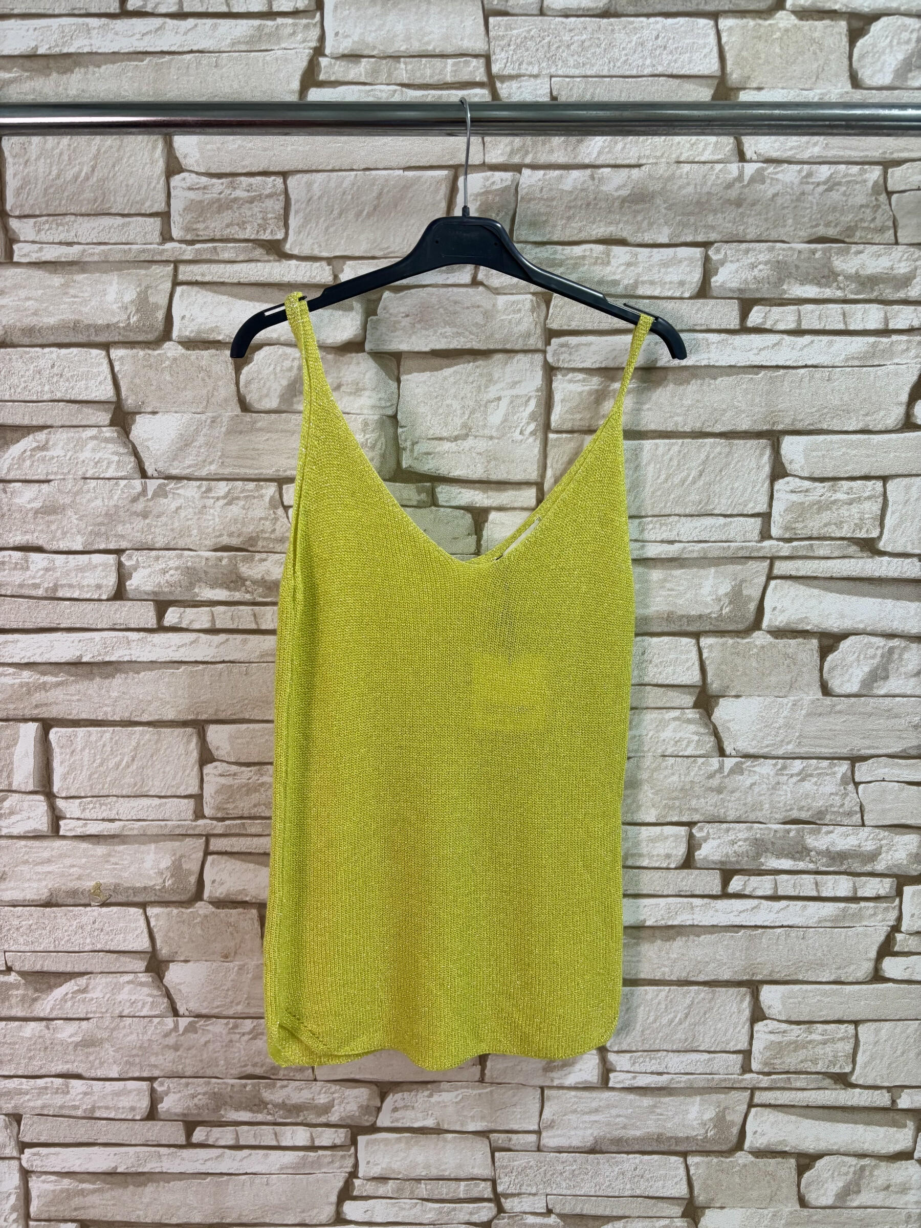 Wholesaler LYCHI - Top in mesh with lurex