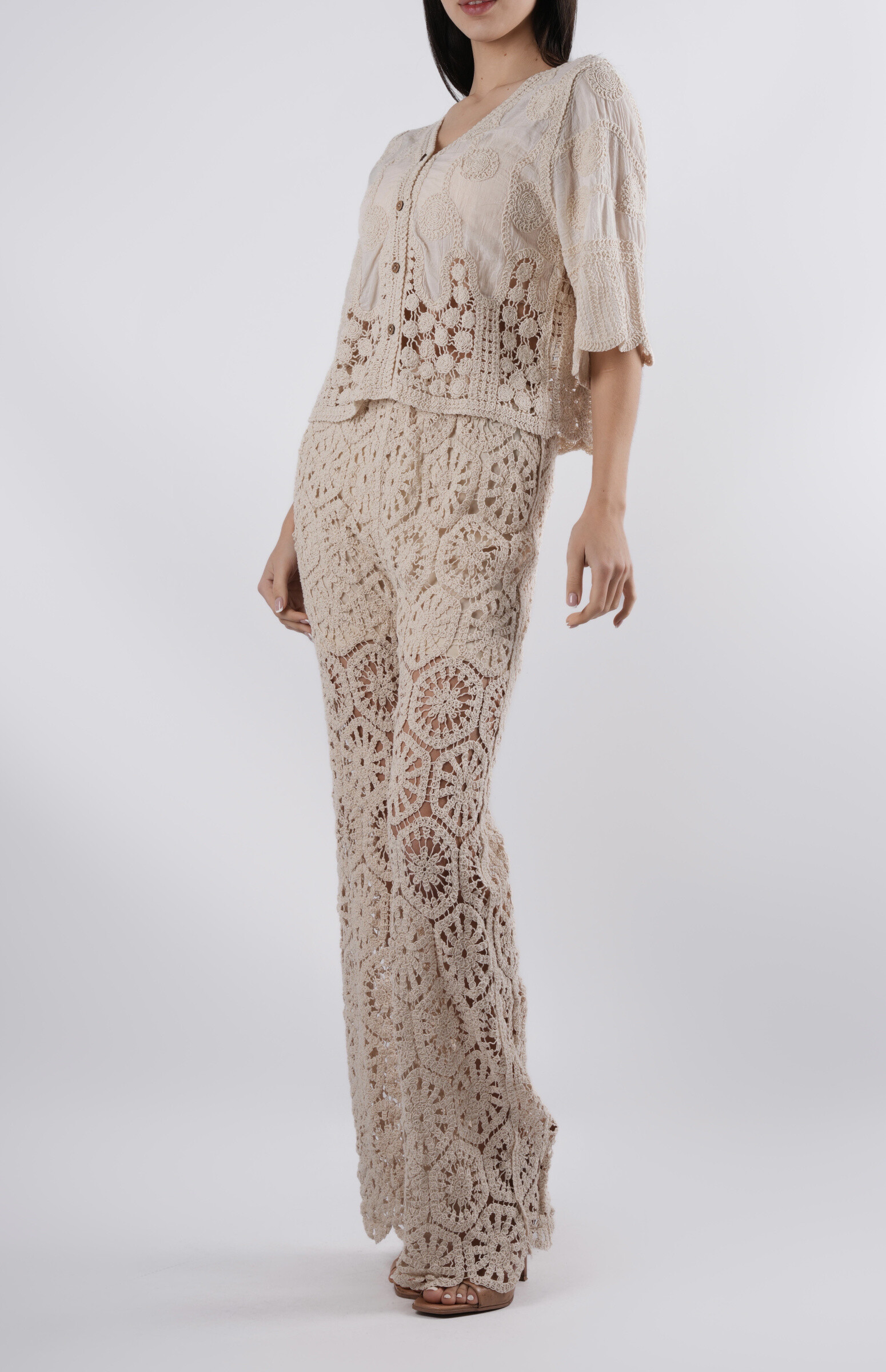 Wholesaler LYCHI - Top embroidery