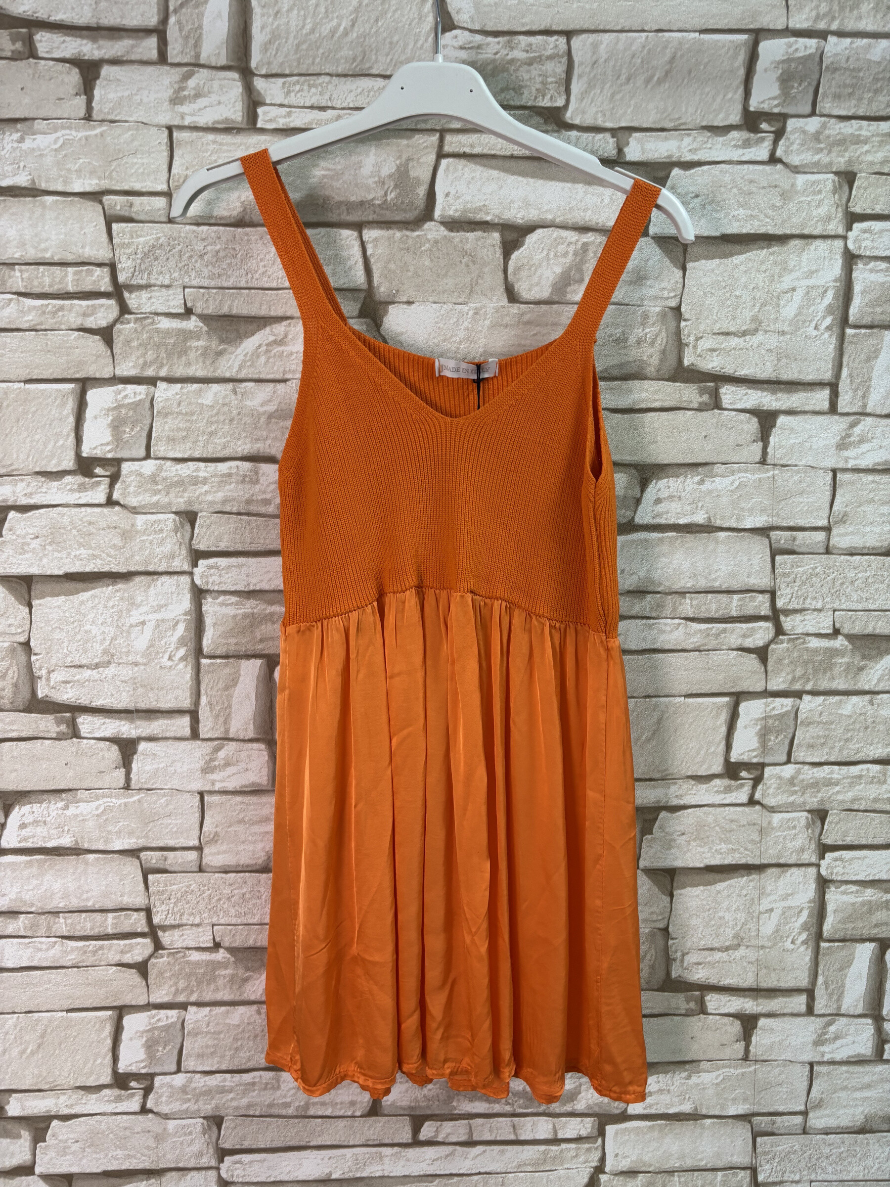 Wholesaler LYCHI - top