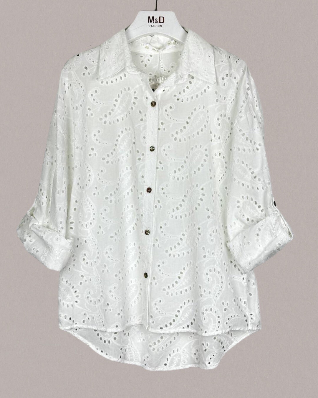 Wholesaler M&D FASHION - Cotton shirt embroidered with openwork patterns with rolled sleeves