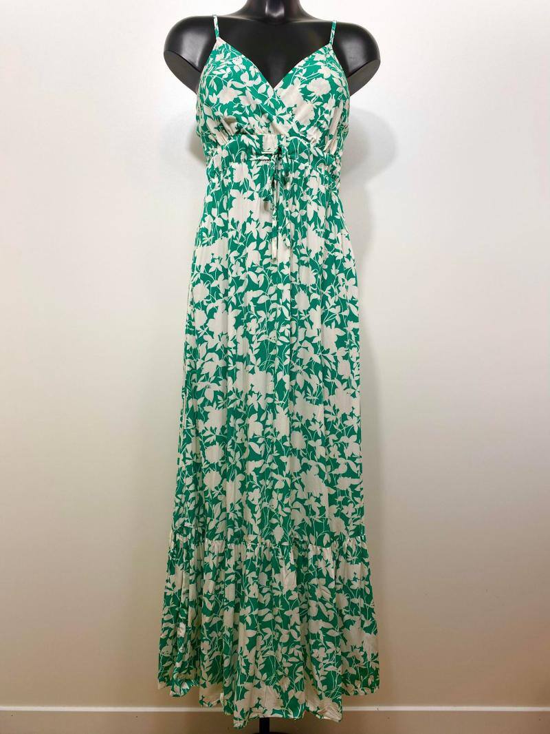 Grossiste M&D FASHION - Robe longue à imprimé floral avec bretelles fines
