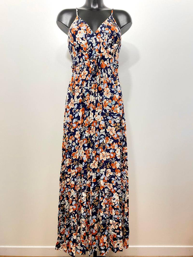 Grossiste M&D FASHION - Robe longue à bretelles fines avec imprimé floral