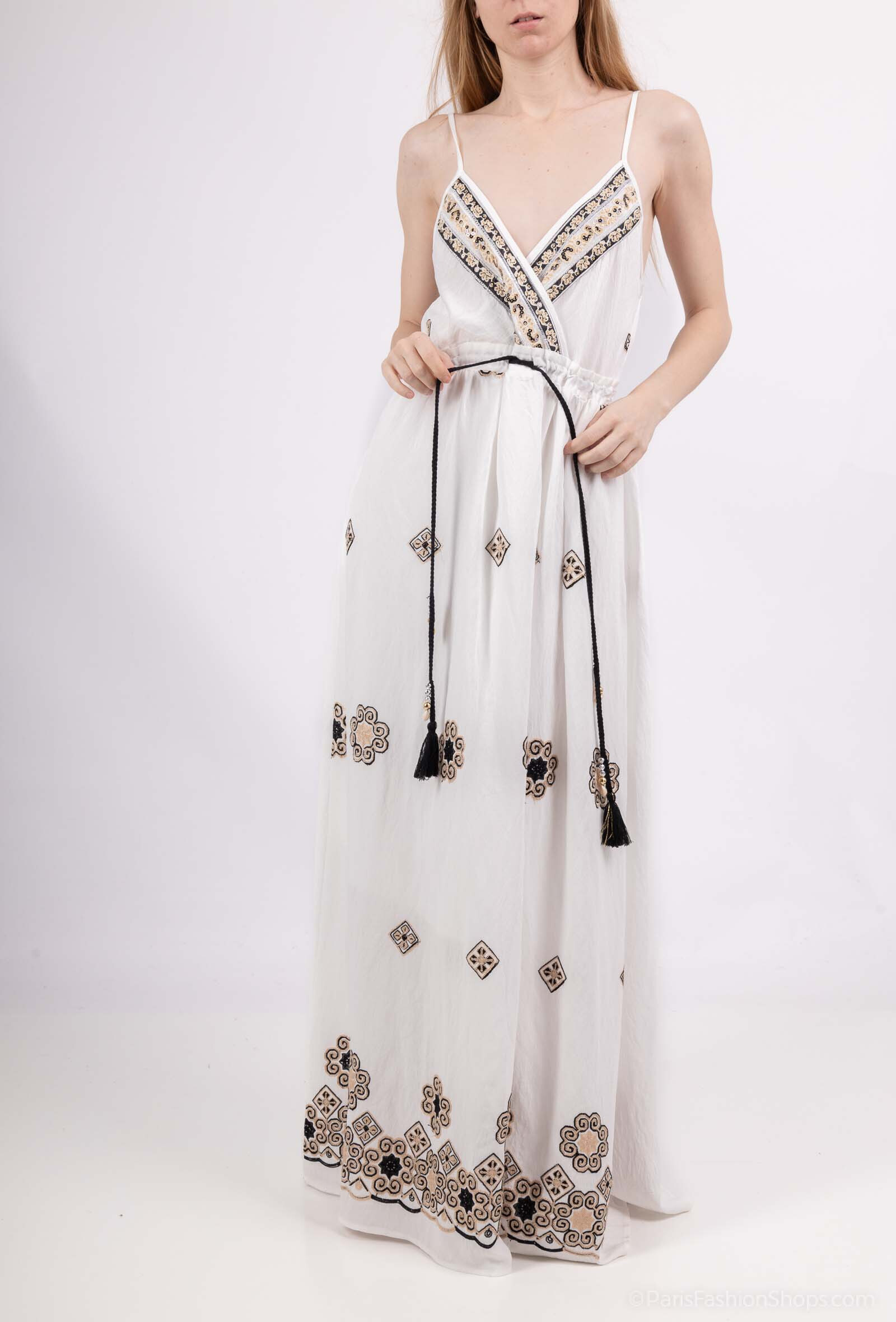 Grossiste M&D FASHION - Robe à bretelles effet lin avec broderie, doublure incluse