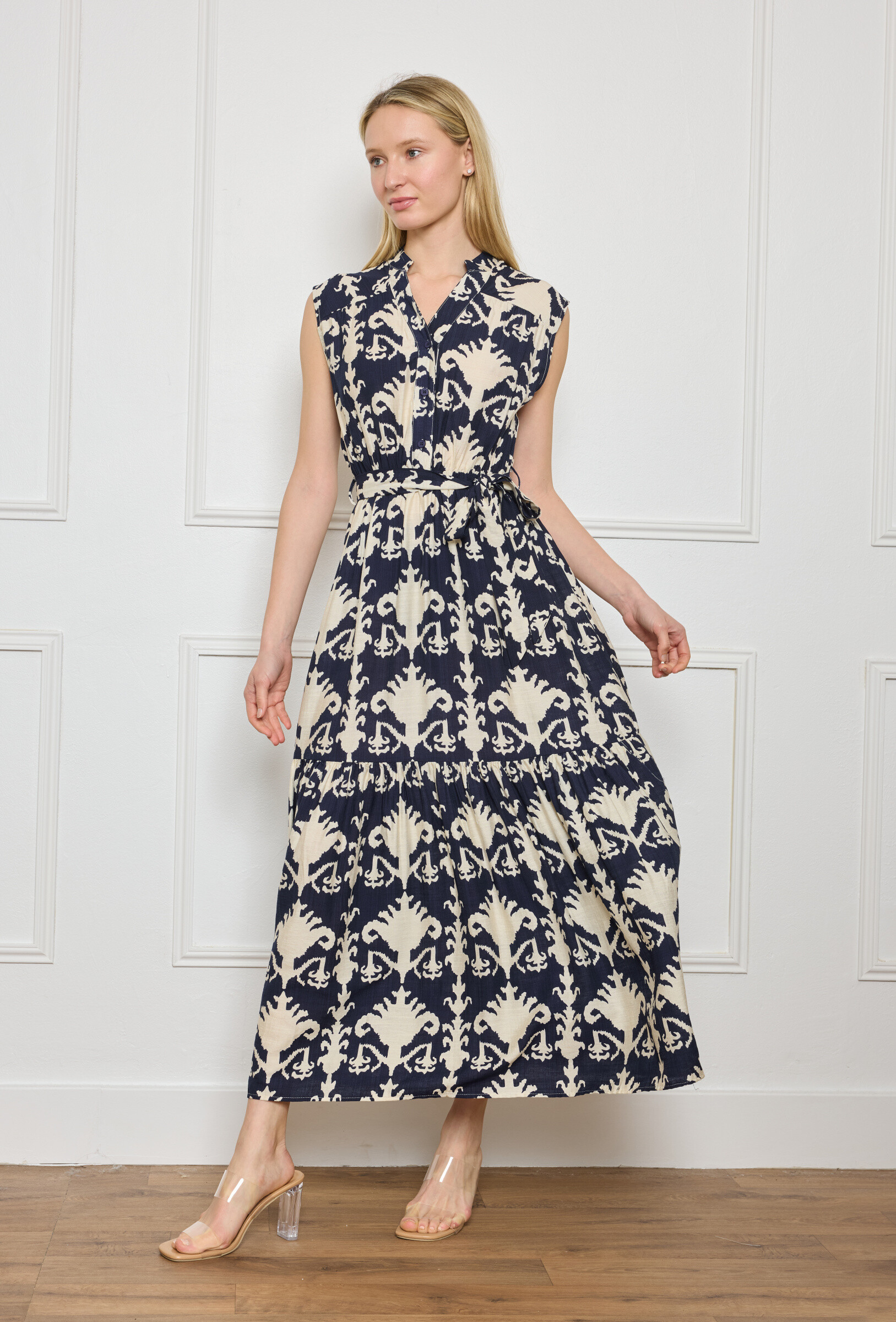 Wholesaler M&D FASHION - Long -sleeved dress with ethnic print